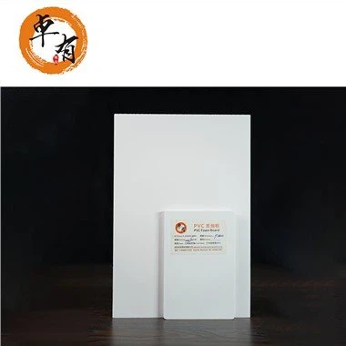 Vit brandsäkert lakan för dekoration